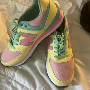 Multicolor New Balance